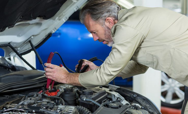 Signs Your Car Battery Has To Be Replaced
