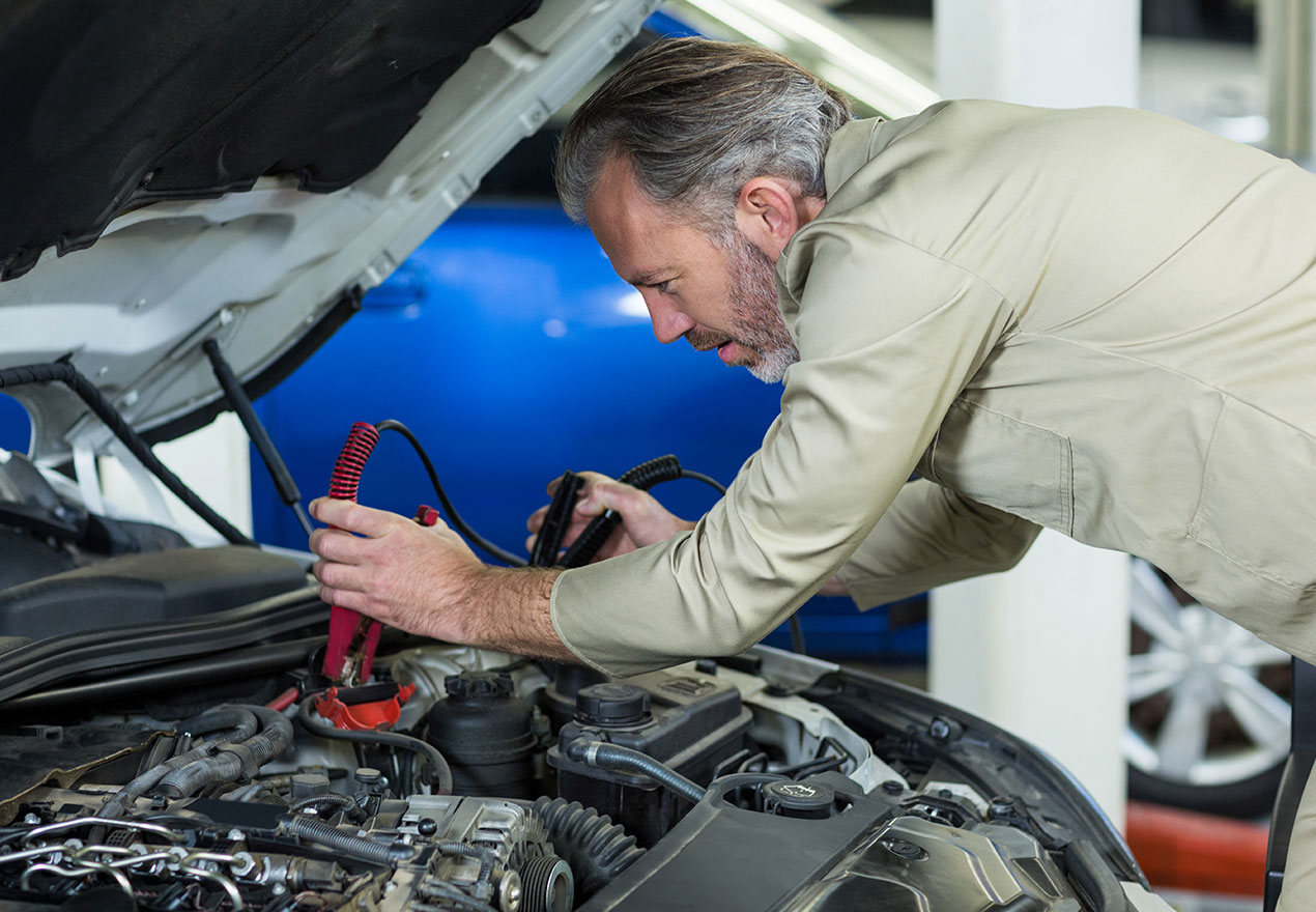 Signs Your Car Battery Has To Be Replaced