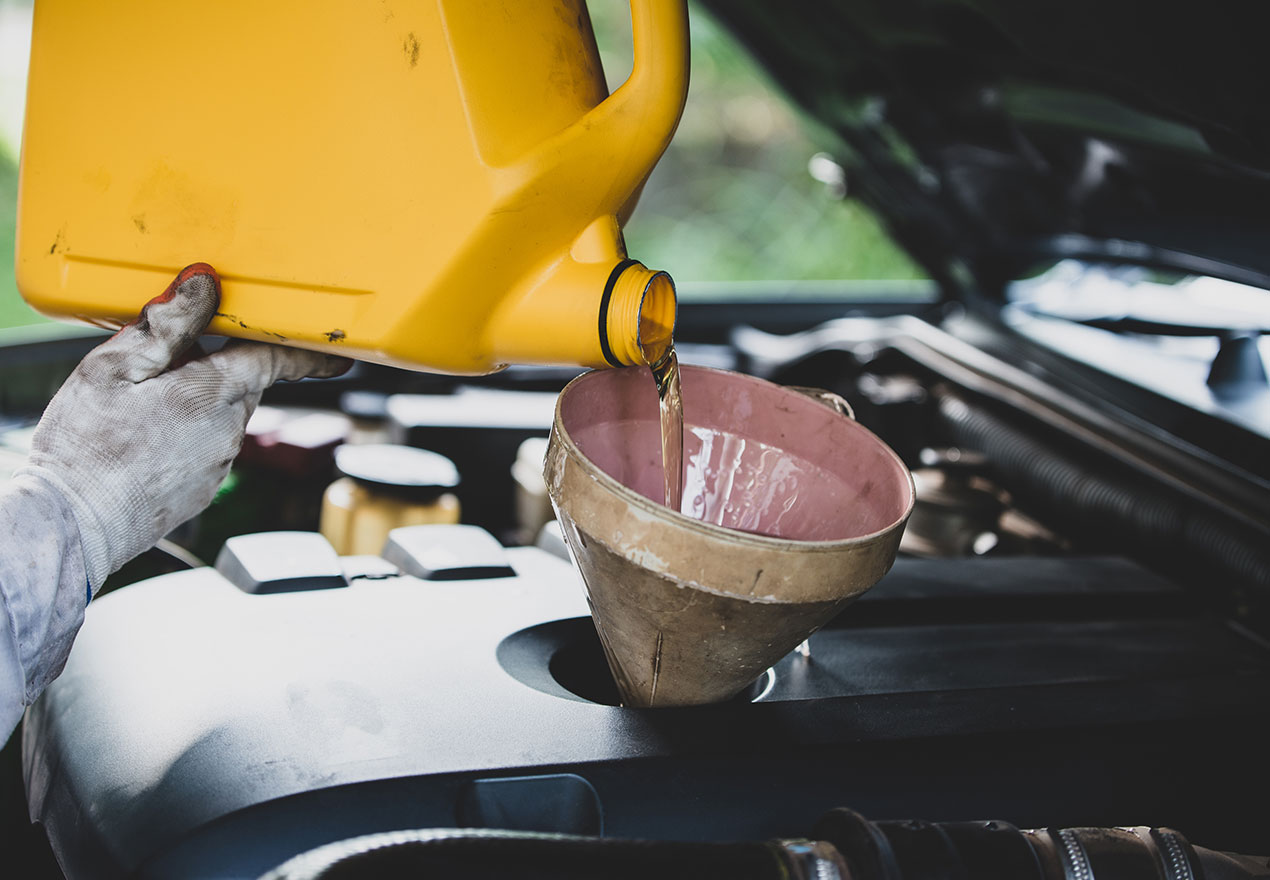 Which Oil Change is Better: Conventional or Synthetic Oil?